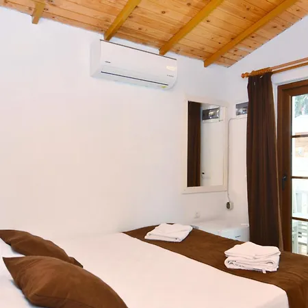 Efe Hotel