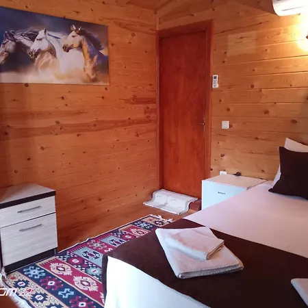 Efe Ξενοδοχείο *